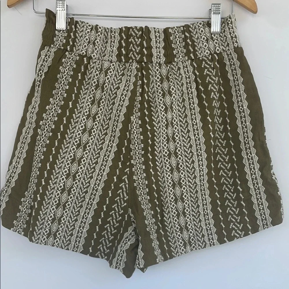 House of Harlow 1960 High Waist Green and Cream Linen Blend Shorts XS